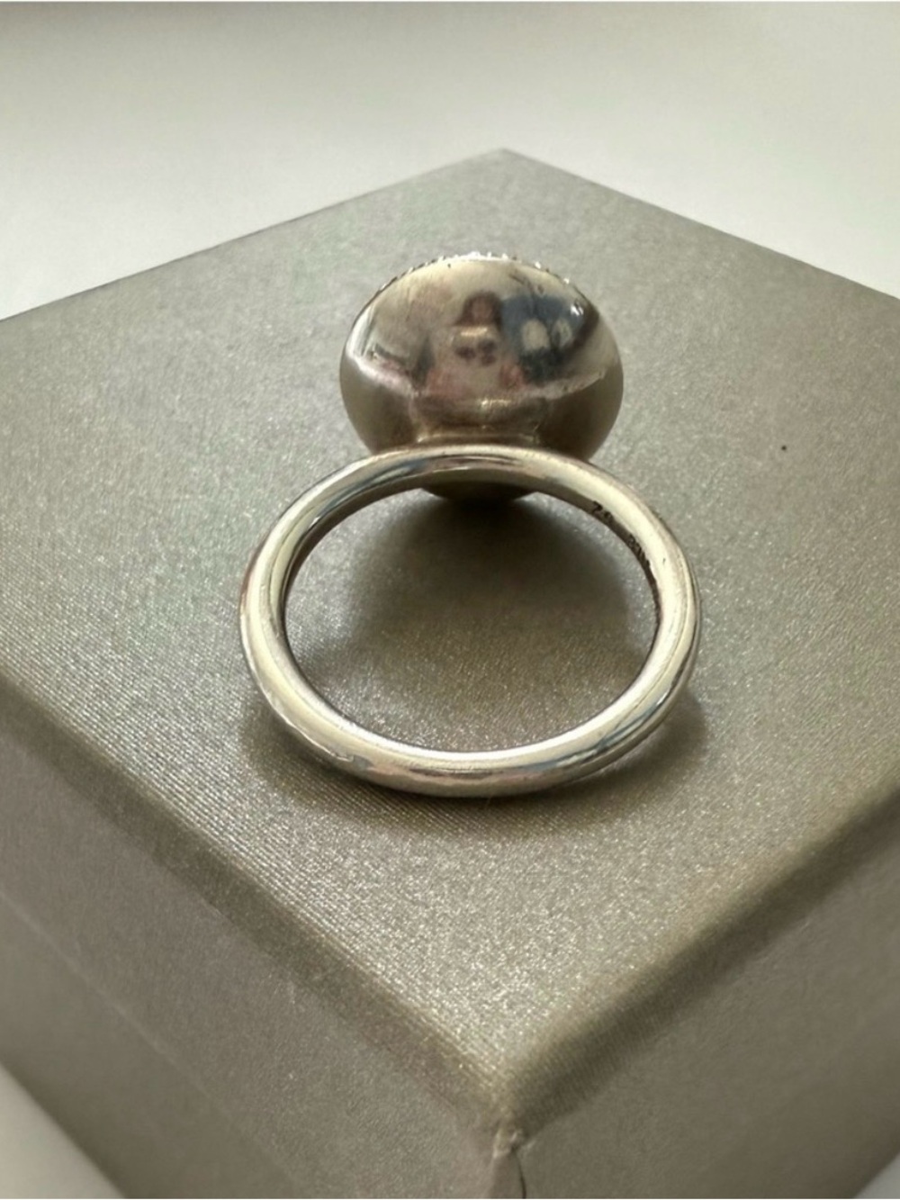 Size 8 - Pandora Sterling Silver Brilliant Legacy Ring w/Pink Zirconia Gemstone. - Picture 2 of 8